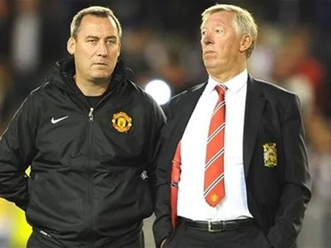 Phó tướng của Sir Alex chạy đua giành ghế nóng ĐT Thái Lan