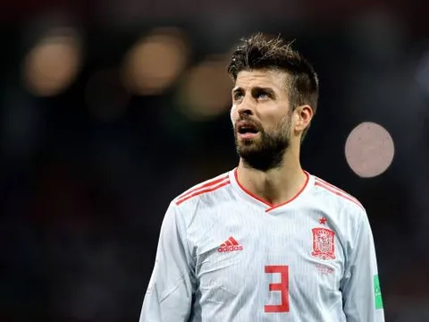 Pique trong tâm bão: Barca quay lưng, nội gián tuyển Tây Ban Nha