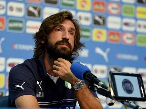 Pirlo lần đầu lên tiếng về quả penalty gây tranh cãi của Ronaldo