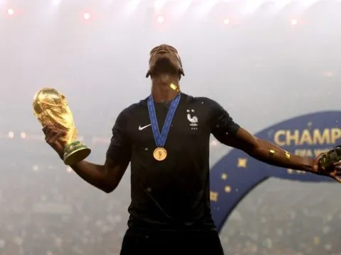 Pogba lên tiếng xin lỗi sau màn ăn mừng phản cảm
