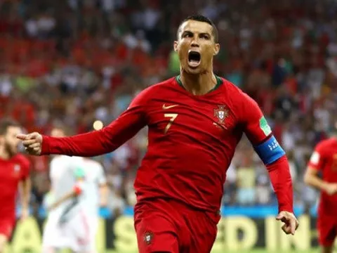 Isco: "Tôi không nói chuyện với Ronaldo nữa sau hat-trick vào lưới TBN"