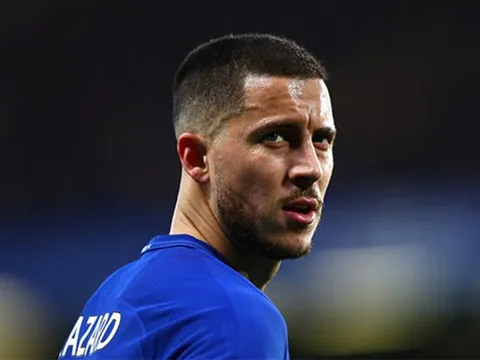Premier League kiếm tiền tấn rồi lại mất tấn tiền