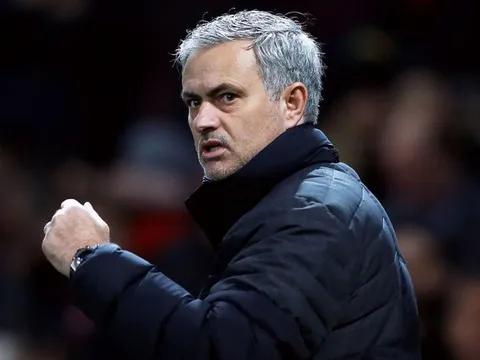 Jose Mourinho không dễ đưa M.U vô địch Premier League mùa tới