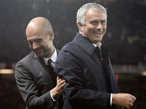 Premier League mùa tới là cuộc chiến của Man Utd & Man City