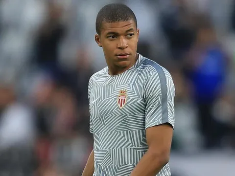 PSG mua Mbappe sẽ khiến Ligue 1 'loạn lạc'