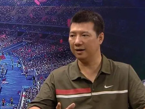 BLV Quang Huy nói gì khi Công Phượng đá hỏng 2 quả phạt đền?