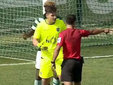 Quả penalty không ngờ nhất lịch sử bóng đá