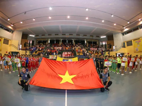 Sôi nổi ngày khai màn giải bóng đá trẻ em có hoàn cảnh đặc biệt lần 19