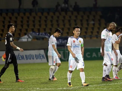 Quảng Nam - nhà vô địch khởi đầu tệ nhất trong 9 năm qua