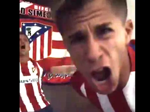 Quý tử nhà Simeone hét khản cổ khi CLB của bố cầm hòa Arsenal