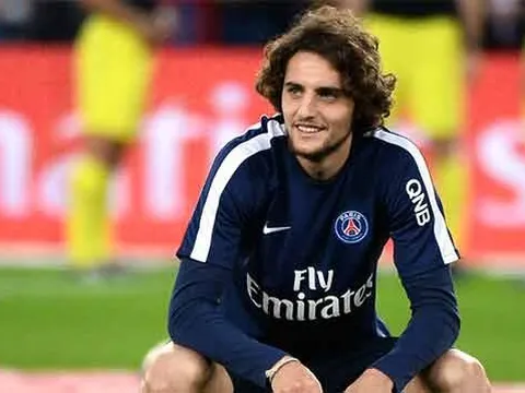 Rabiot chơi trò con nít khiến Deschamps méo mồm