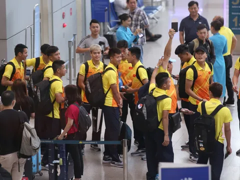 Điểm tin bóng đá Việt Nam sáng 11/08: U23 Việt Nam lên đường chinh phục ASIAD 2018