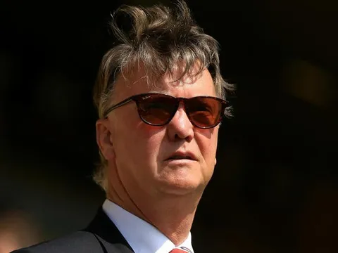 Rafael: Sau 1 phút gặp mặt, Van Gaal đã đuổi tôi khỏi Man Utd