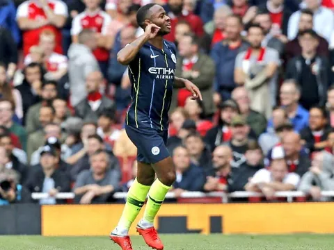 Raheem Sterling lí giải pha ăn mừng khiêu khích trước Arsenal
