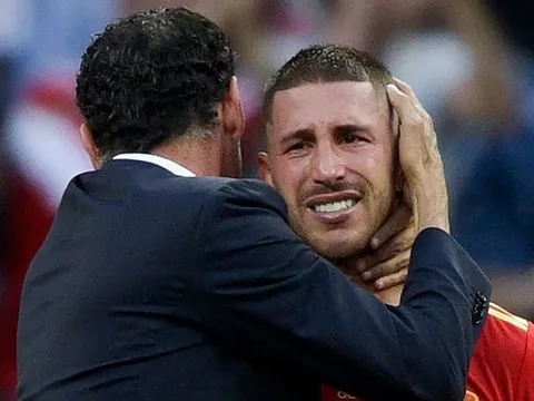 Ramos: 'Tôi chỉ muốn Iniesta có một kỷ niệm đẹp đẽ'