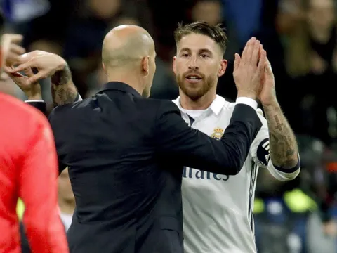Ramos khen Zidane không 'yếu đuối’ như ai đó