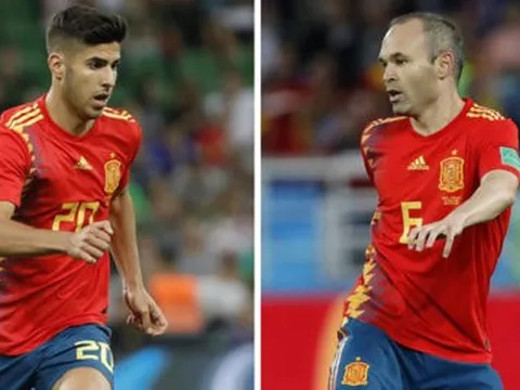 Liệu Hierro đã đúng khi loại Iniesta để sử dụng Asensio?
