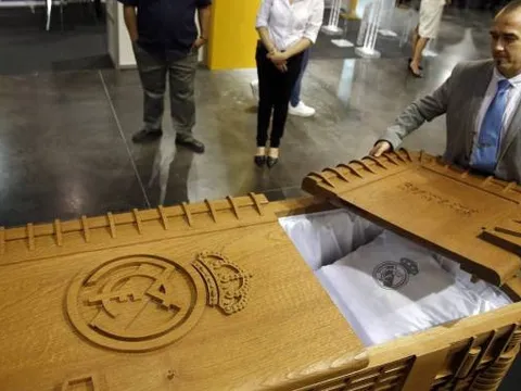 Nơi yên nghỉ mang hình sân vận động Real Madrid