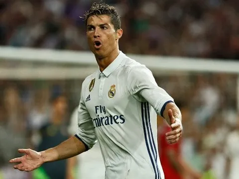 Real Madrid 4-1 Sevilla: Bất lực trước Ronaldo