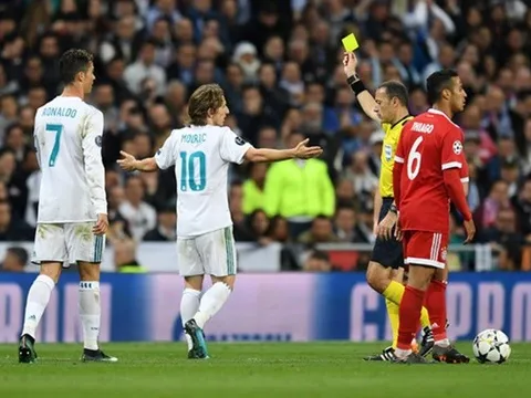 Real Madrid quá mong manh để vô địch!