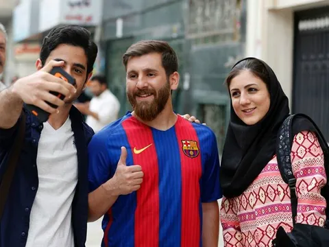 Reza Paratesh, anh chàng suýt đi tù vì quá giống Messi