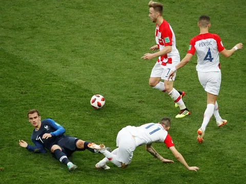 HLV Steve Darby: 'Griezmann ăn vạ, nhưng Pháp xứng đáng vô địch'