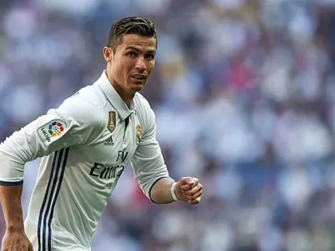 Vì sao Ronaldo 'tịt ngòi' 4 trận liền?