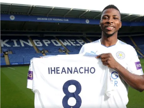 Rời Man City, Iheanacho tươi rói trong ngày ra mắt Leicester