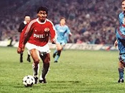 Romario, "Quỷ lùn" từng khiến cả thế giới khiếp sợ