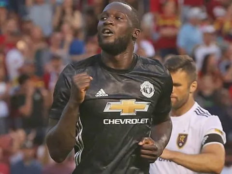 Michael Owen dự đoán Romelu Lukaku sẽ ghi ít nhất 20 bàn mỗi mùa