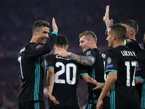 Mohamed Salah tự tin đạt đến đẳng cấp của Ronaldo