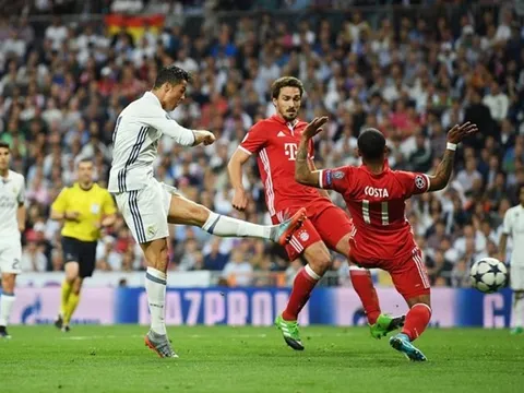 Bayern lên tiếng về thương vụ "bom tấn" mang tên Ronaldo