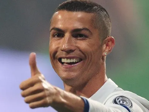 Ronaldo có giá bao nhiêu khi trở lại Anh?