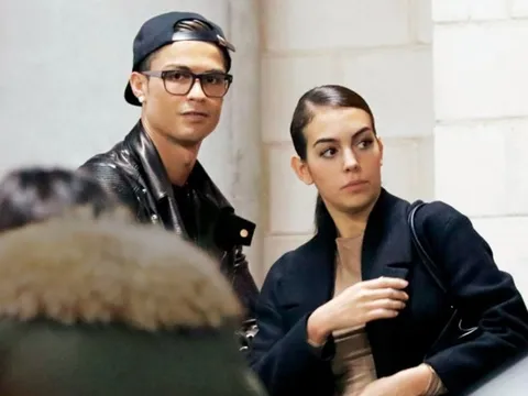 Báo Bồ Đào Nha tấn công CR7 sau trận El Clasico tệ hại