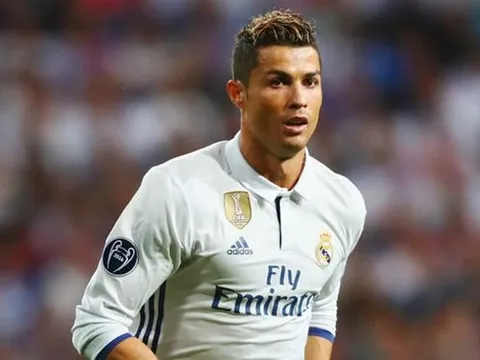 Ronaldo không có tên trong trận gặp Granada