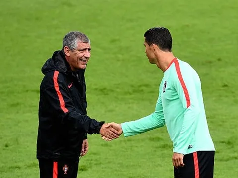 Ronaldo là cầu thủ duy nhất hưởng "đặc quyền" này tại ĐT Bồ Đào Nha