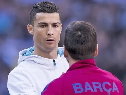 Cựu tiền vệ Barca: 'Messi làm thủ lĩnh kém hơn Ronaldo'