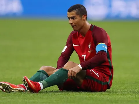 Ronaldo quyết định nộp tiền để tránh đi tù