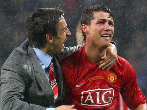 Những lần vô địch 'ăn hôi' nổi tiếng của Ronaldo
