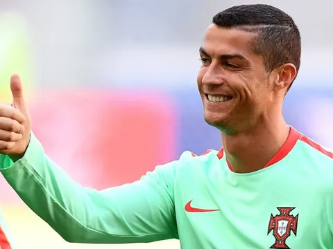 'Ronaldo không phải bất khả xâm phạm'