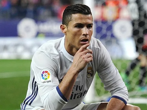 Ronaldo CHỐT tương lai tại Real Madrid