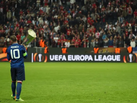 Rooney nhận được 'hàng tá' đề nghị