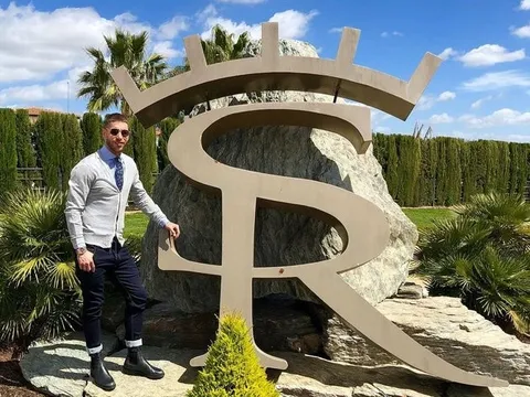 Ramos lên hương nhờ kinh doanh phát đạt