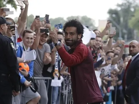 Rừng người chào đón Liverpool ở Kiev