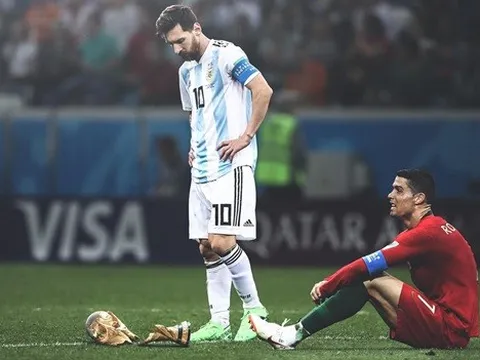 Messi và Ronaldo dừng bước: Mệt quá thân ta này