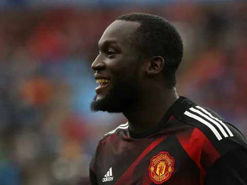 Ryan Giggs: "Man Utd cần một người như Lukaku"