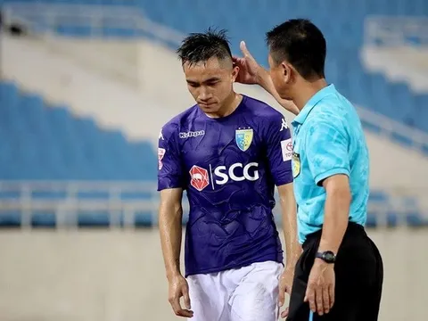 Bàng hoàng vì án phạt 8 trận, Hà Nội FC sẽ kháng án cho Ngọc Đức