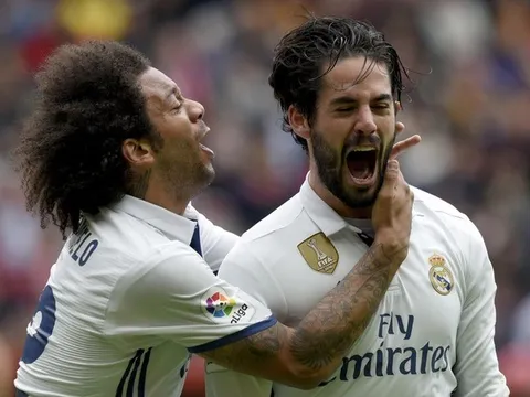 Sắm vai người hùng, Isco được Zidane đưa lên mây