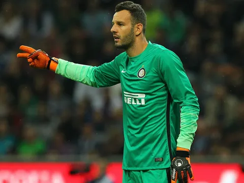 Samir Handanovic bắt cực hay trong mùa này
