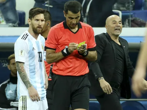 Sampaoli tuyên bố Argentina sẽ lại nhồi bóng cho Messi